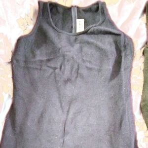 St John mock collar cable knit short dress and Navy size 2
